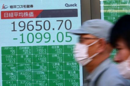 Κοροναϊός: Ποιοι χάνουν και ποιοι κερδίζουν