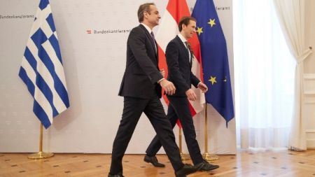 Μητσοτάκης σε Κουρτς: Συνεργασία με την Τουρκία, όχι όμως με όρους εκβιασμού