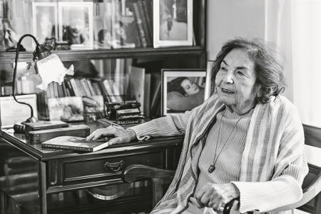 Αλκη Ζέη (1923-2020): Τη διάβασανέξι γενιές Ελλήνων