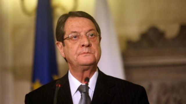 Κυπριακό : Έντονη κινητικότητα εν όψει πενταμερούς