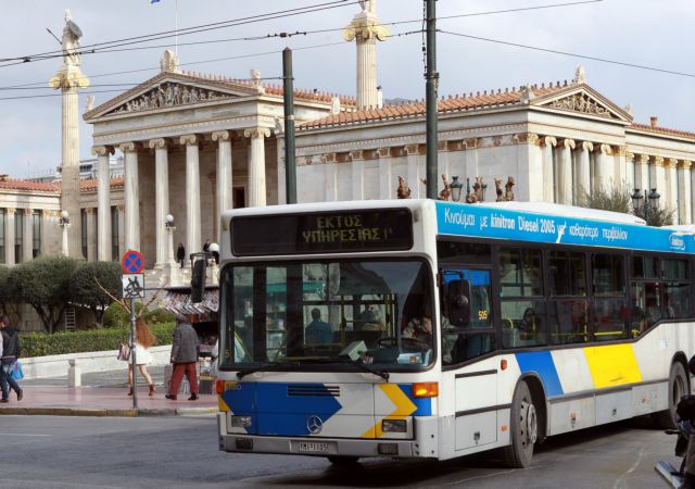 Μείωση 30% στα δρομολόγια λεωφορείων, 50% σε επιβάτες