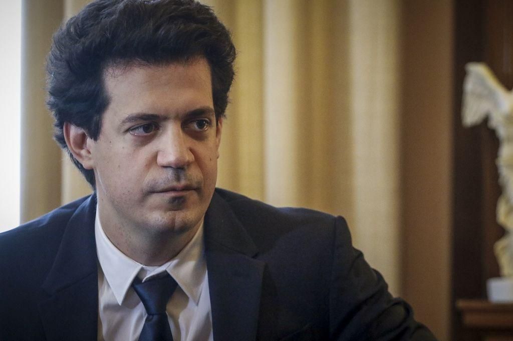 Δασκαλάκης στο MEGA: Αν είσαι νέος και ωραίος πρέπει κι εσύ να μείνεις σπίτι σου