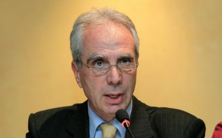 Λουράντος στο MEGA: Δεν έχουμε αντισηπτικά και μάσκες, αναμένουμε να μας δώσουν πρώτες ύλες