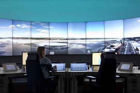 Κορωνοϊός: Παράταση των αδειών οδήγησης και των δελτίων ΚΤΕΟ – Κανονικά τα αεροδρόμια για λόγους ασφαλείας