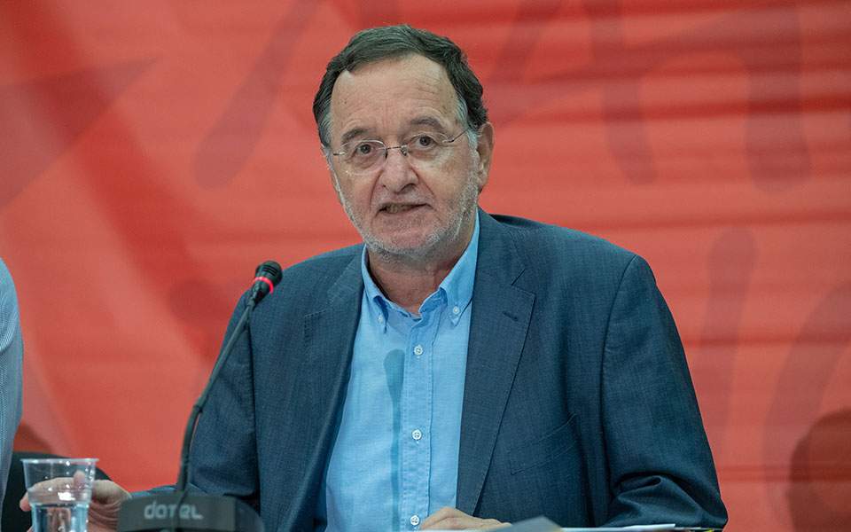 Λαφαζάνης: Σε δημόσιο έλεγχο, τώρα, ιδιωτικά νοσοκομεία, ιδιωτικά διαγνωστικά κέντρα