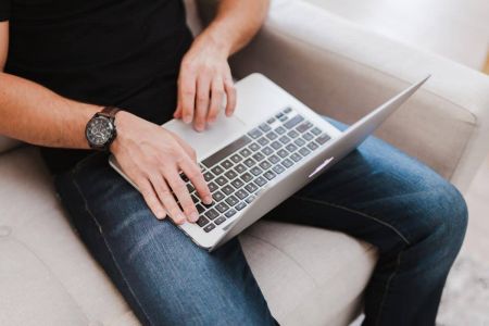 Υπ. Ψηφιακής Διακυβέρνησης: Συστάσεις για την ασφαλή πρόσβαση στο διαδίκτυο