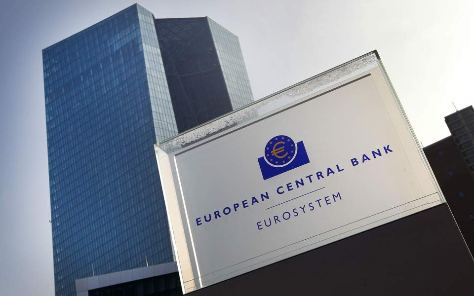 EKT: Ευελιξία στις τράπεζες για την αντιμετώπιση των «κόκκινων δανείων»