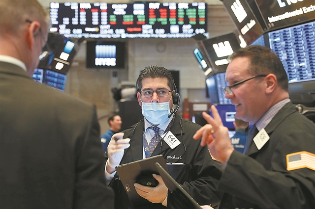 Εκλογές ΗΠΑ : Στο ζενίθ η νευρικότητα στις αγορές μετά το αβέβαιο αποτέλεσμα