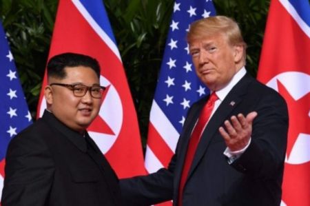 Ο Τραμπ πρότεινε συνεργασία στον Κιμ Γιονγκ Ουν για την καταπολέμηση του κορωνοϊού