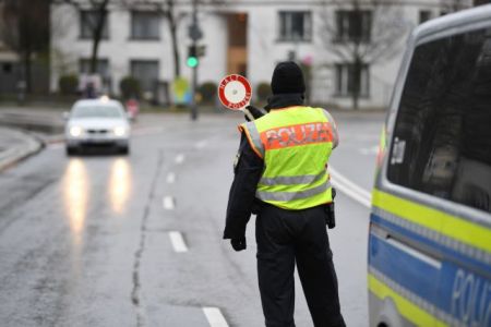 Γερμανία: Όλο και πιο αυστηρά τα μέτρα περιορισμού της κυκλοφορίας των πολιτών