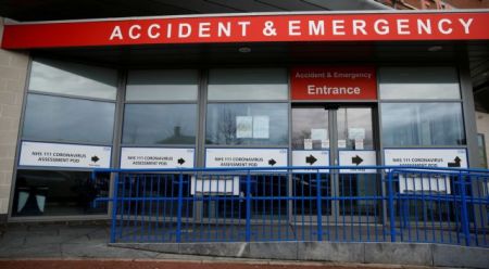 Βρετανία: 18χρονος το νεότερο θύμα του κορωνοϊού