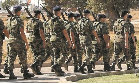 Κορωνοϊός: Το σενάριο εμπλοκής του Στρατού στον πόλεμο κατά της πανδημίας