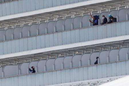 Δεκάδες επιβάτες με «συμπτώματα γρίπης» σε κρουαζιερόπλοιο