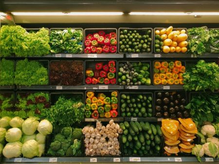 Κορωνοϊός: Τι να προσέξετε σε φρούτα και λαχανικά στο σούπερ μάρκετ
