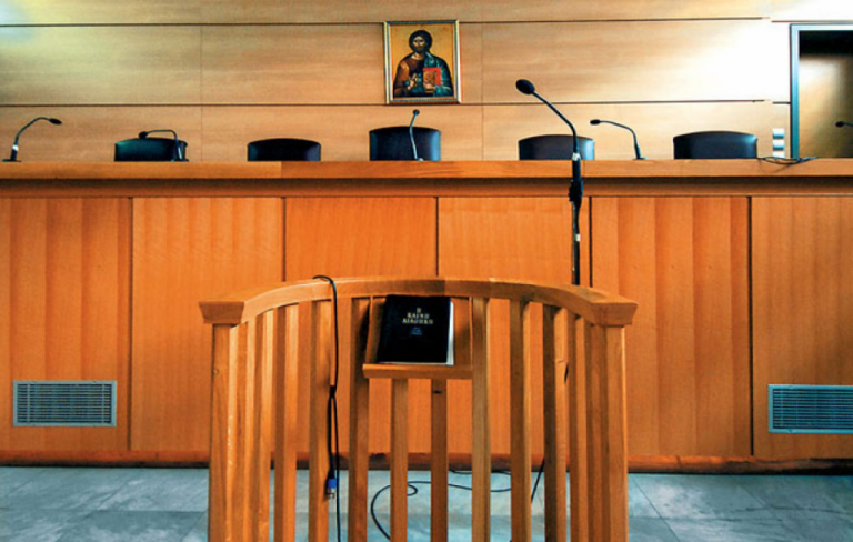 Παράταση του δικαστικού έτους λόγω κορωνοϊού | tovima.gr