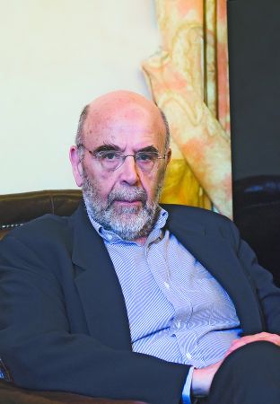 «Απέναντι σε λοιμούς δεν χτίζεις εθνικά τείχη, επενδύεις σε κοινές λύσεις»