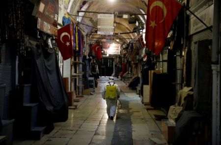 Τουρκία: Στους 108 οι νεκροί από τον κορωνοϊό – 7.402 τα κρούσματα