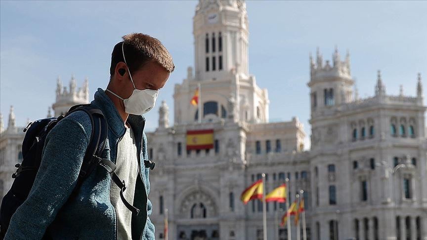 Ισπανία: Γενικό λουκέτο για δύο εβδομάδες – Κανονικά θα καταβληθούν οι μισθοί