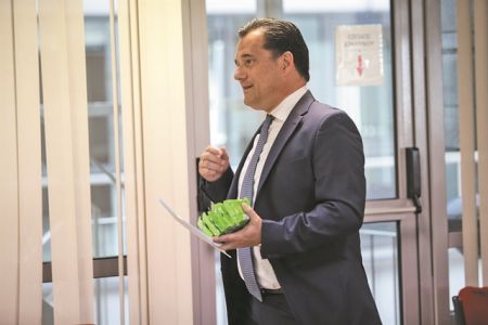 Ο ΣΥΡΙΖΑ που έγινε αρνάκι