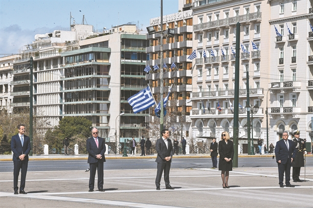 Ο ιός αλλάζει τους κανόνες του πολιτικού παιχνιδιού
