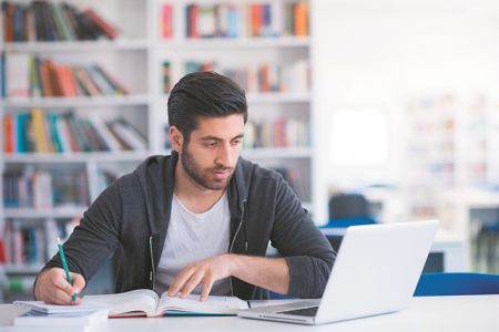 Τηλεκπαίδευση δύο ταχυτήτων