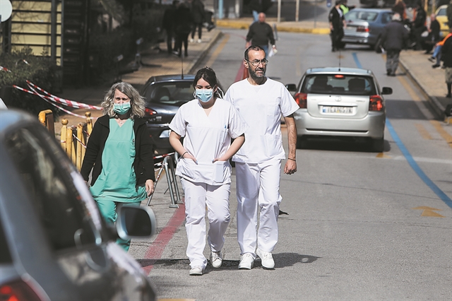 Οδοιπορικό στα «προπύργια» της μάχης κατά του κορωνοϊού