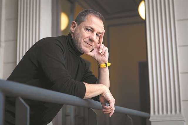 «Εχουμε δημιουργικότητα χωρίς δημιουργία»