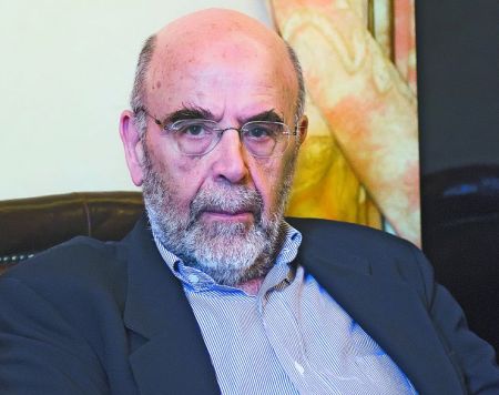 Αντώνης Λιάκος: «Απέναντι σε λοιμούς δεν χτίζεις εθνικά τείχη, επενδύεις σε κοινές λύσεις»