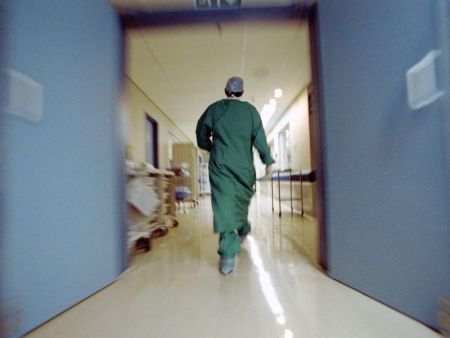 Κορωνοϊός: Τέσσερις νεκροί μέσα σε λίγες ώρες – 63 συνολικά στη χώρα