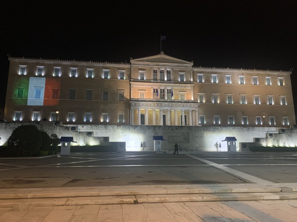 Κορωνοϊός – Πρόεδρος Ιταλικής Βουλής: «Ευχαριστώ τους φίλους Έλληνες»