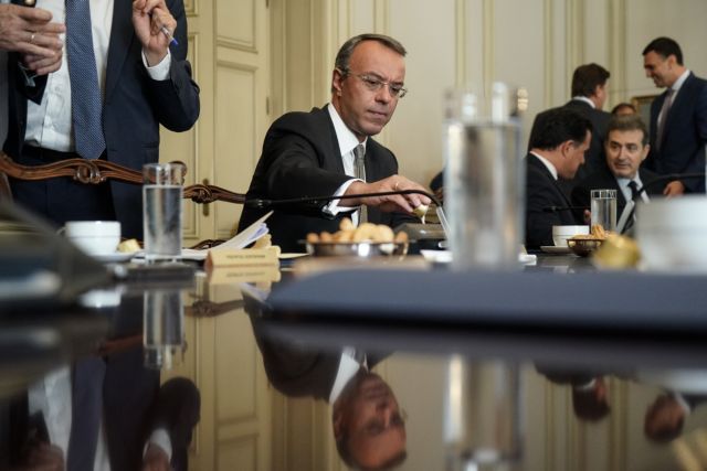 Σταϊκούρας: Μέτρα στήριξης και τον Μάιο και τον Ιούνιο αν χρειαστεί