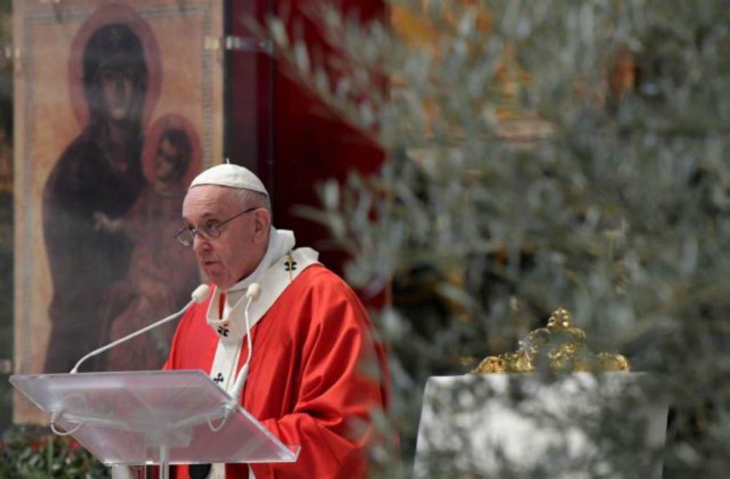 Κορωνοϊος – Πάπας Φραγκίσκος: Η τραγωδία που βιώνουμε μας καλεί να πάρουμε σοβαρά τα πράγματα