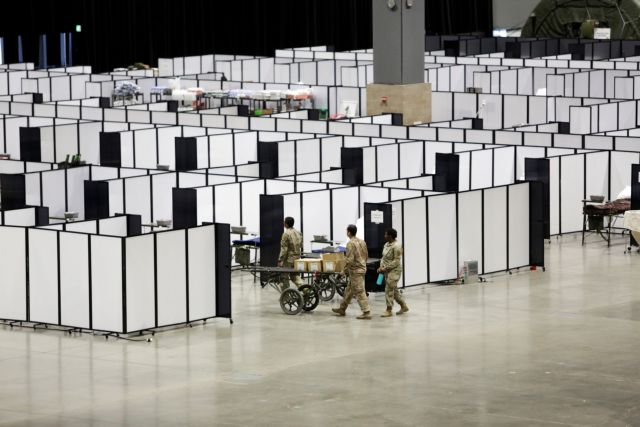 Κορωνοϊός:  Άχτίδα ελπίδας η μείωση κρουσμάτων στην Ευρώπη – Εφιαλτικές προβλέψεις για ΗΠΑ