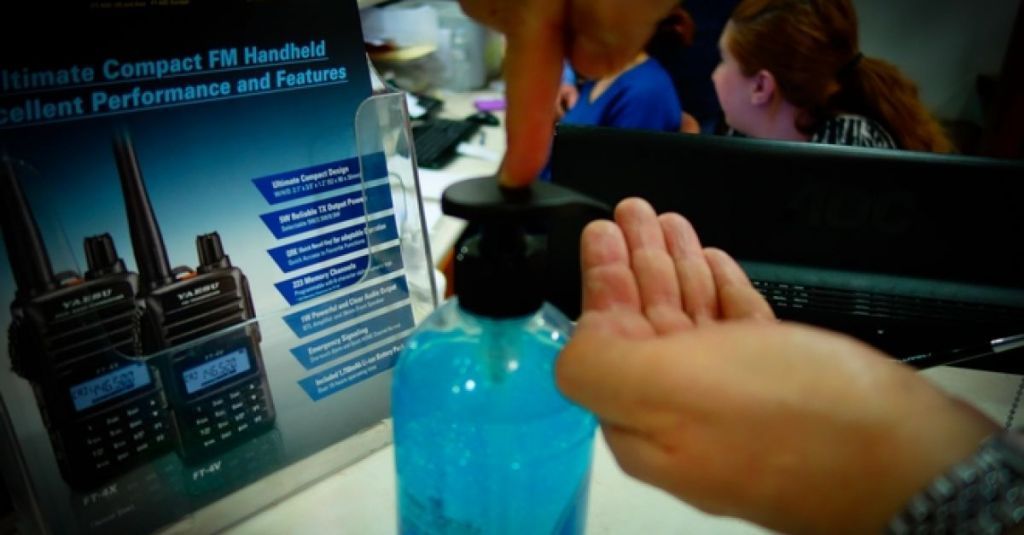 Αύξηση 393% στο τζίρο των αντισηπτικών και 377% του οινοπνεύματος