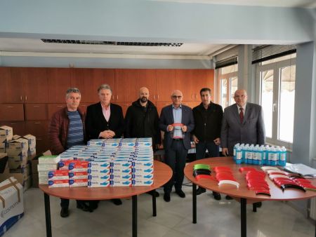 Δήμος Πειραιά: Παρέδωσε 3D μάσκες στον Ιατρικό Σύλλογο