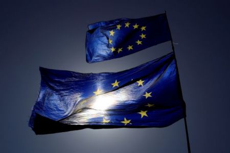 Σχοινάς Ο ι Κασσάνδρες θα διαψευστούν, η Ευρώπη θα βγει πιο ισχυρή από την κρίση