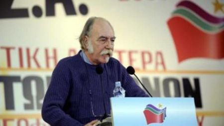 Πέθανε ο συγγραφέας και ακτιβιστής Περικλής Κοροβέσης