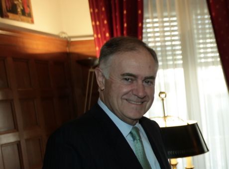 Ισπανός πρέσβης στο MEGA: Kαλύτερα προετοιμασμένοι σε ενδεχόμενο δεύτερο κύμα κορωνοϊού