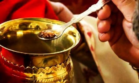 Κορωνοϊός: Σχηματίστηκαν ποινικές δικογραφίες για τις ανοιχτές εκκλησίες σε Κέρκυρα και Κουκάκι