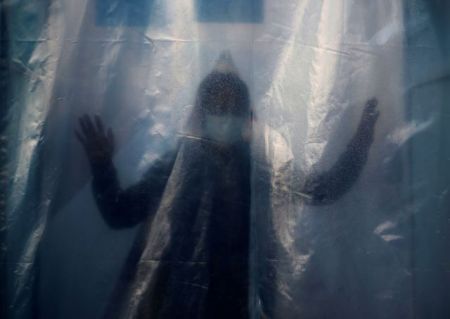 Oλα από μία κλωστή…