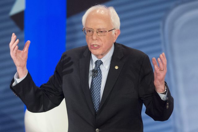 ΗΠΑ: Σάντερς στηρίζει Μπάιντεν για το χρίσμα των Δημοκρατικών