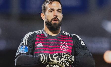 Λάμπρου: «Στόχος στην Ολλανδία είναι το πρωτάθλημα να τελειώσει τέλος Ιουλίου»