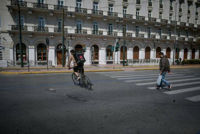 Τσιόδρας: Η νόσος φθίνει, το Rο στην Ελλάδα είναι κάτω από το 1