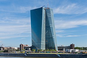 ΕΚΤ: Οι τράπεζες της Ευρωζώνης λαμβάνουν ελάφρυνση κεφαλαίου αξίας 20 δις ευρώ