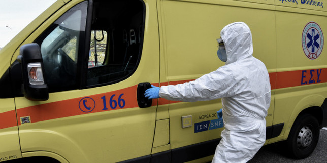 Γκάγκα στο MEGA :  Αυξήθηκαν οι εισαγωγές ασθενών με κορωνοϊό στα νοσοκομεία