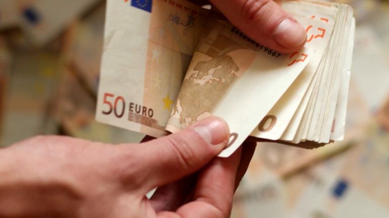Επίδομα 800 ευρώ: Ποιες είναι οι νέες κατηγορίες δικαιούχων | tovima.gr