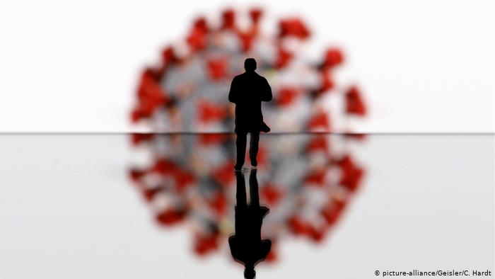 Η Γερμανία προετοιμάζεται για την παραγωγή εμβολίου