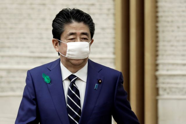 Ιαπωνία: Πάνω από 10.000 τα κρούσματα κορωνοϊού – Η έκκληση Σίνζο Αμπε
