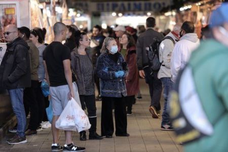 Πάσχα: Συνεχείς έλεγχοι στην αγορά λίγο πριν το κλείσιμο – Καταγγελίες για αισχροκέρδεια