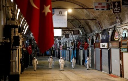Τουρκία: 127 νεκροί και σχεδόν 4.000 κρούσματα κοροναϊού σε ένα 24ωρο